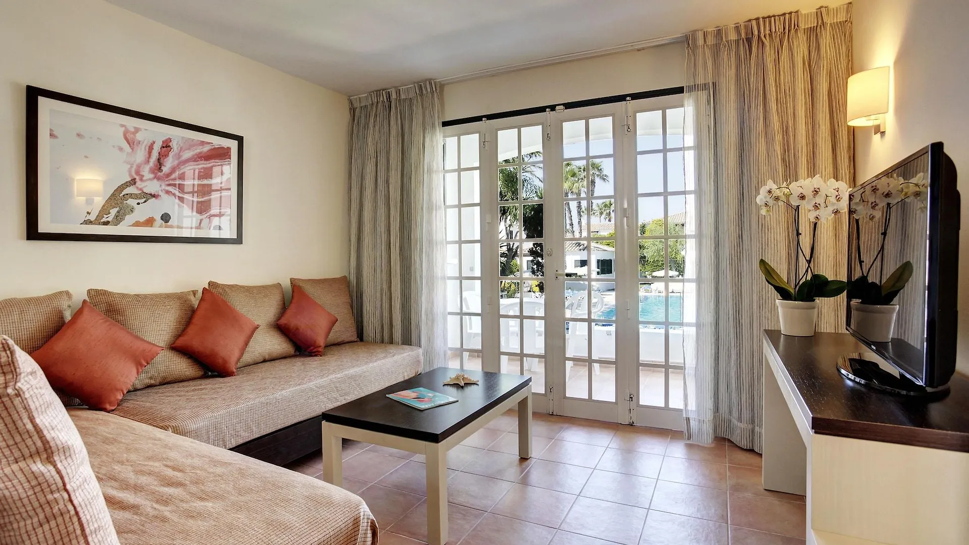 Grupotel Club Menorca Son Xoriguer 3*,