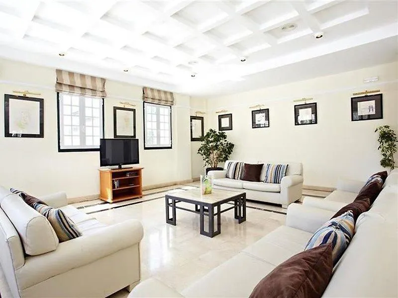 Apart-hotel Grupotel Club Menorca Son Xoriguer