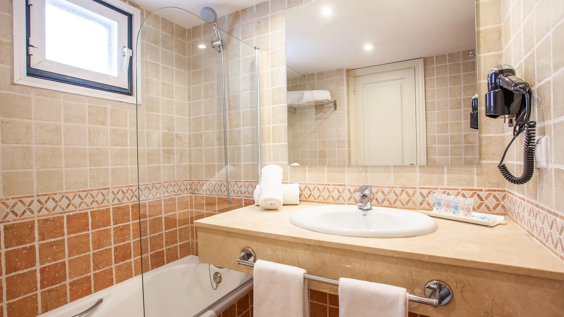 Aparthotel Grupotel Club Menorca Son Xoriguer